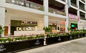 The Podium-Studio-Free 1 Parking-6 Pax-D323B